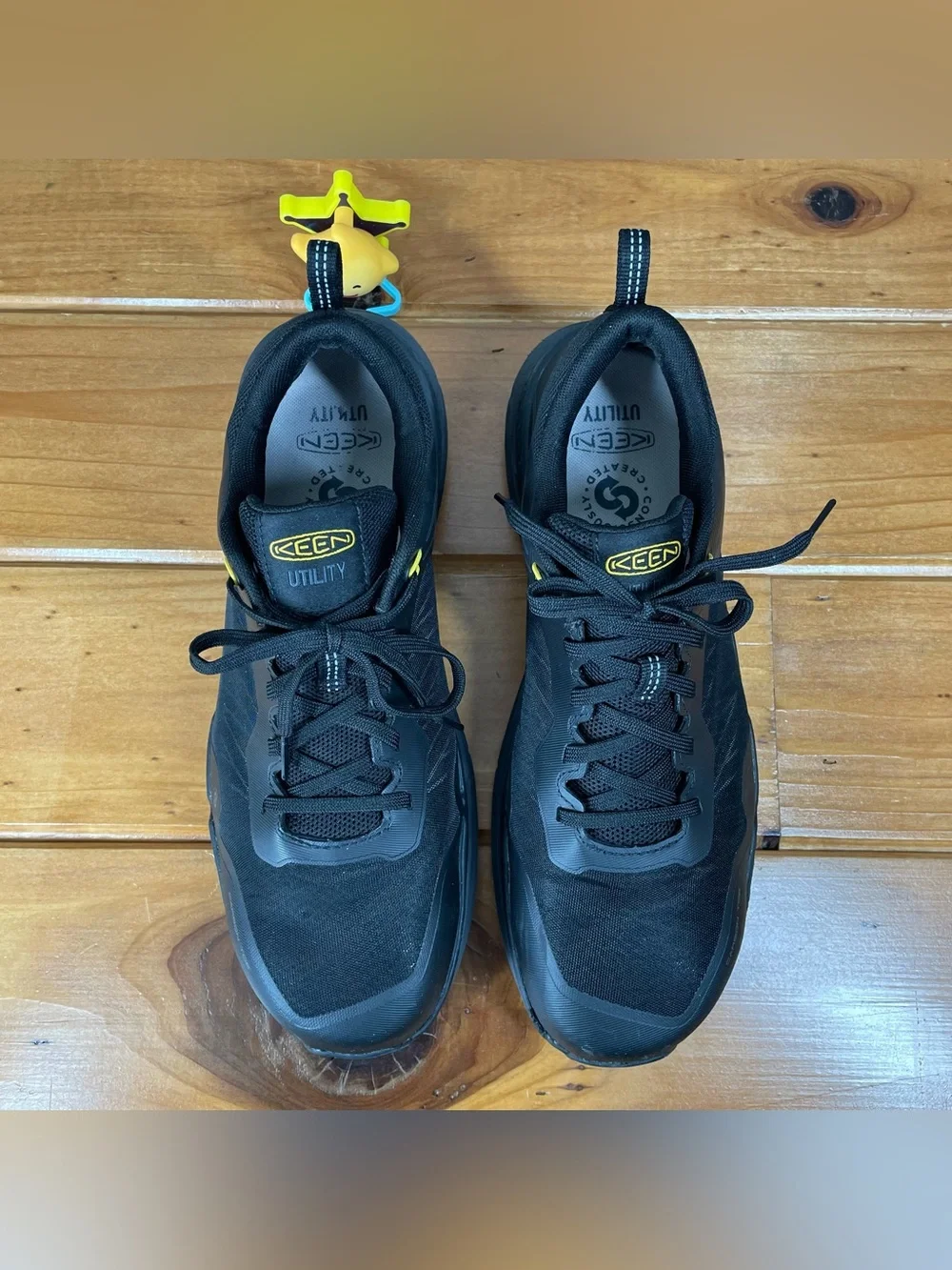 KEEN Utility Speedworks Carbon Toe Mens 11D Black Work Shoes Sneakers EH SR